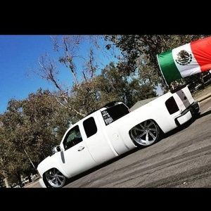 Meet your Posher, Edgar geovanni